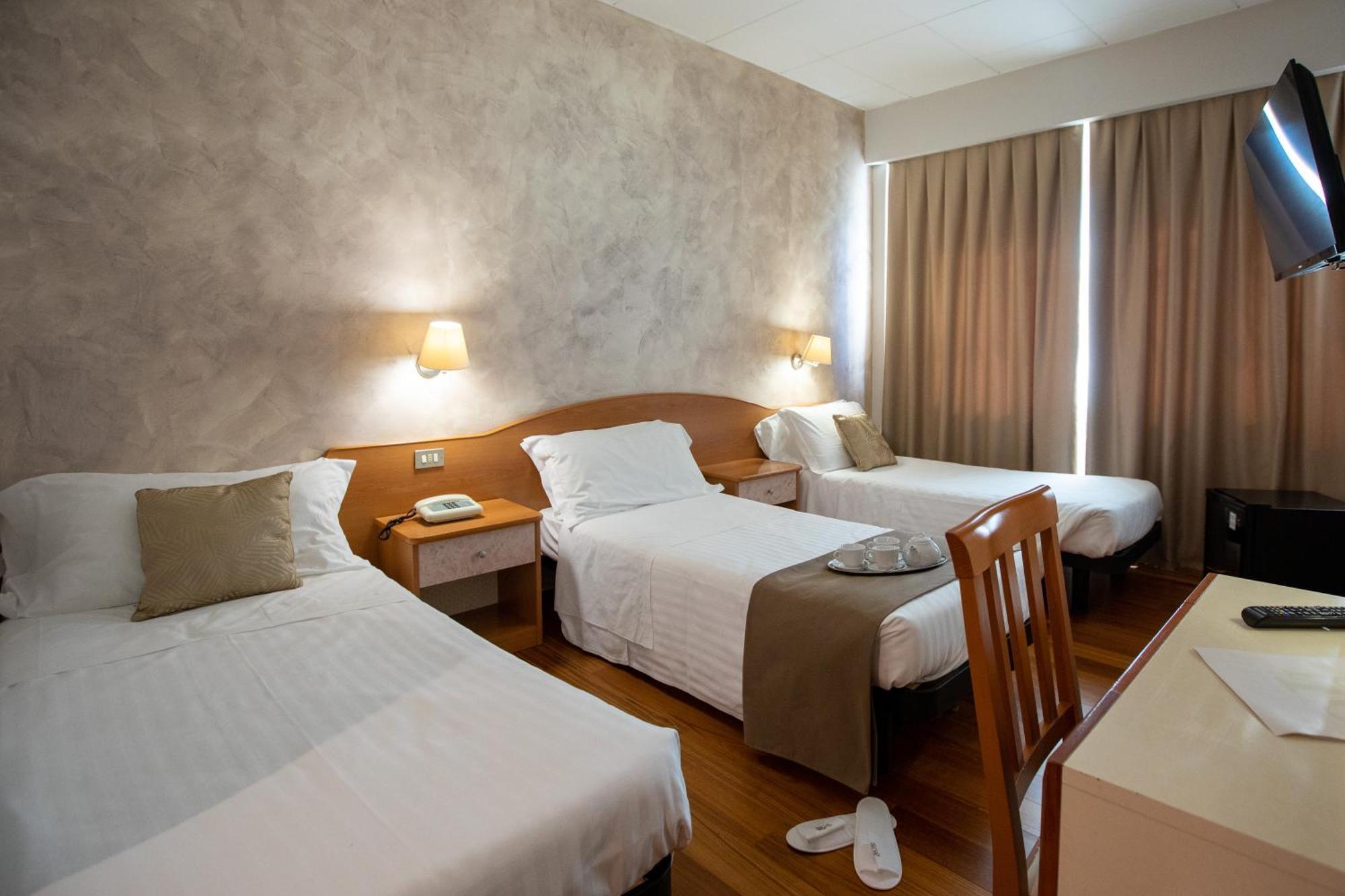 Hotel Palace Del Conero أوزيمو المظهر الخارجي الصورة